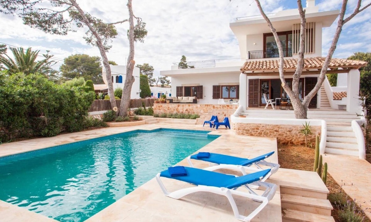 Cala Figuera Villa | Villa Estrella Sea View. Modern villa with sea view for 6 people in Cala Figuera