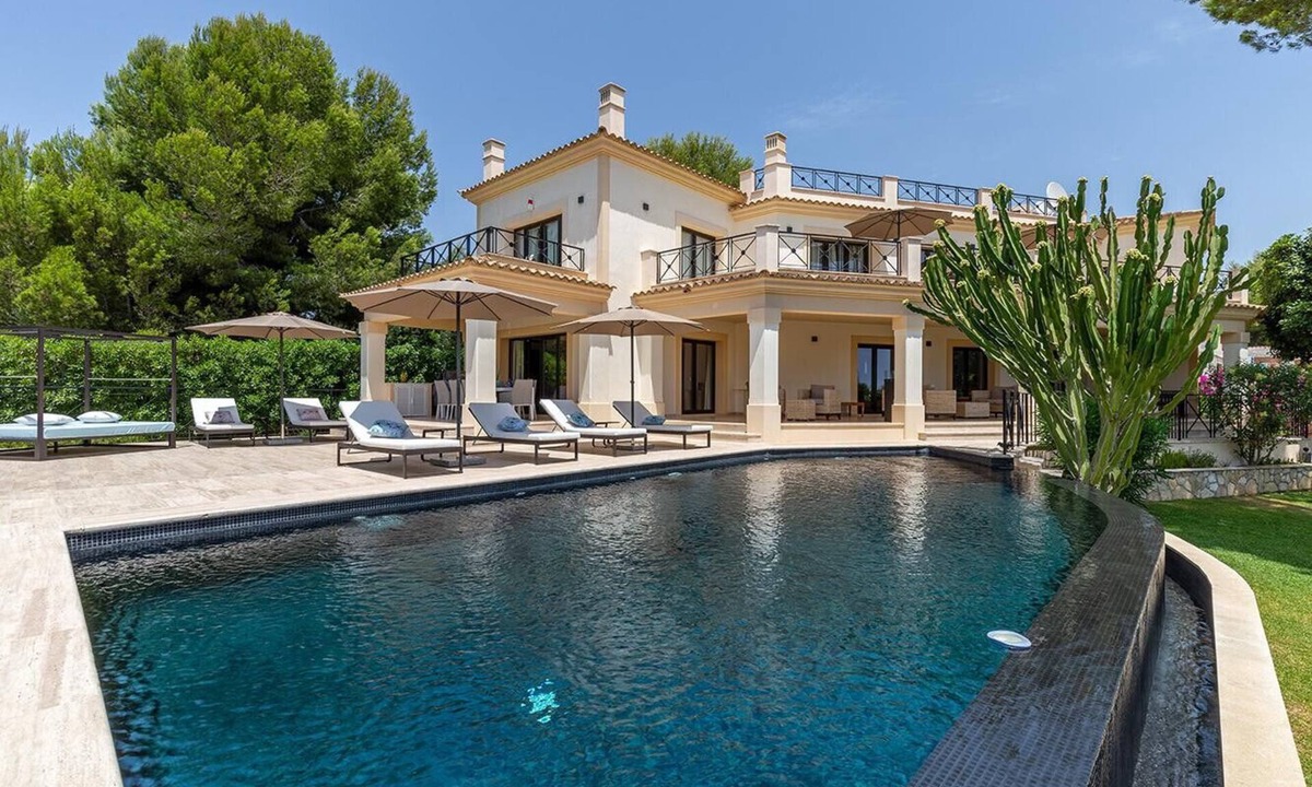 Santa Ponsa Villa | Villa Magnifica - Nova Santa Ponsa