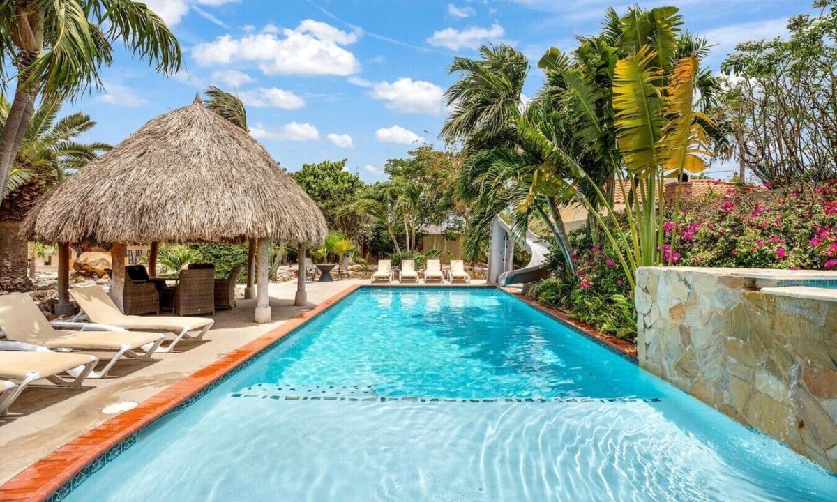 Turibana House | Villa Nirvana 6BR Private Family, Pool & Bar Villa