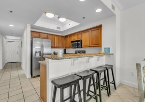 Gulf Front - Just Steps to the Beach - Book Your 5 Star Stay Now!