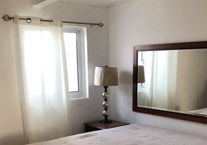 Lovely apartment with a pool & BBQ area to enjoy