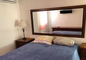 Lovely apartment with a pool & BBQ area to enjoy