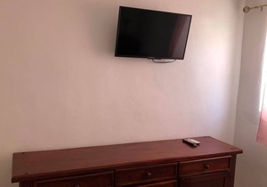 Lovely apartment with a pool & BBQ area to enjoy