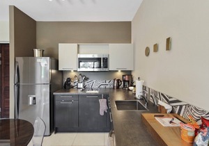 Luxury 1 bdrm boutique Condo in Gold Coast -Malmok