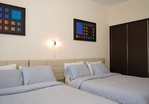LUXURY APARTMENT IN EAGLE BEACH LEVENT
