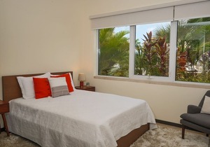 Modern apartment in levent in front of eagle beach