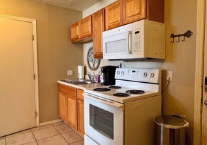 Prickly Pear Suite, Near Old Town