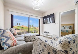 Spectacular one bedroom apartment in gold coast