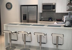 Waykiri Unit B-01 Luxurious New Apartment, Noord