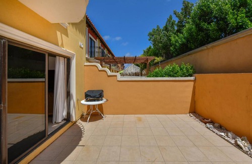 Gold Coast House | 100 m² House ∙ 2 bedrooms ∙ 4 guests