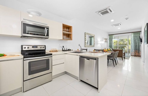 Turibana Condo | 2BR Modern Condo|Gym|Pool|Beach Tennis|MinsBeach