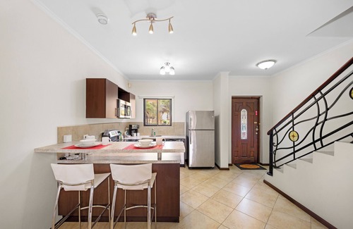 Gold Coast House | 2BR Townhome w/Balcony! *near Aruba beaches*