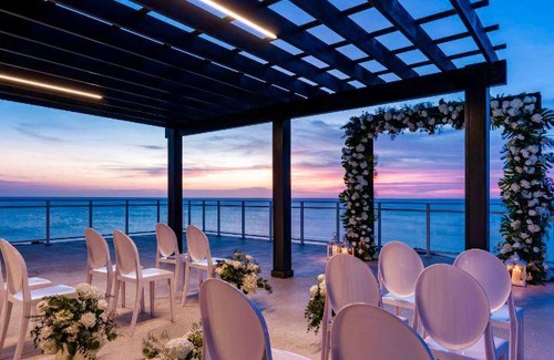 Palm Beach Hotel | 470 m² Hotel ∙ 127 guests