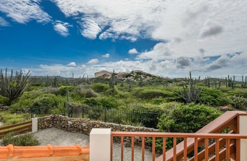 Ayo House | 490 m² House ∙ 4 bedrooms ∙ 6 guests