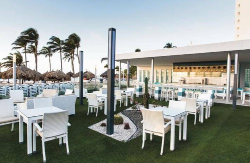 Palm Beach Resort | 63 m² Resort ∙ 127 guests