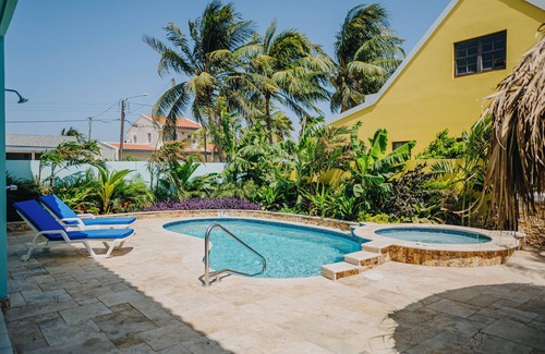 Noord Apartment | Amazing 1-bedroom apartment 3 km from Eagle beach