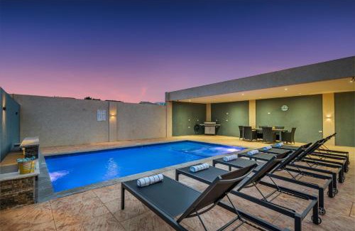 Ponton House | Aruba Comfort Retreat 2br W Pool, Bbq & Gated