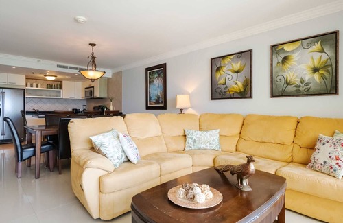 Oranjestad-West Condo | Beachfront - Glamour View 2BR condo - E422-2