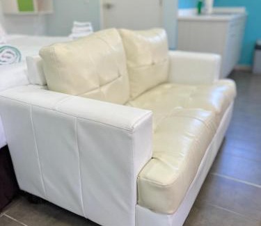 Gold Coast Apartment | Charming Studio Sleeps 4 in Esmeralda Noord