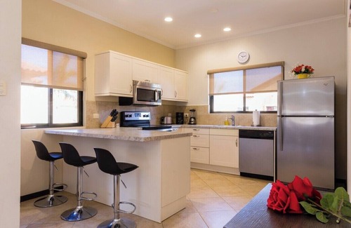 Gold Coast Condo | Diamante 138c · CASA Jewel