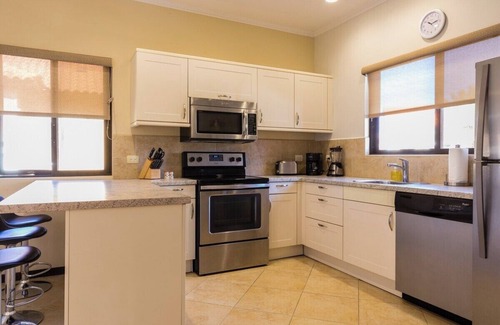 Gold Coast Condo | Diamante 138c · CASA Jewel