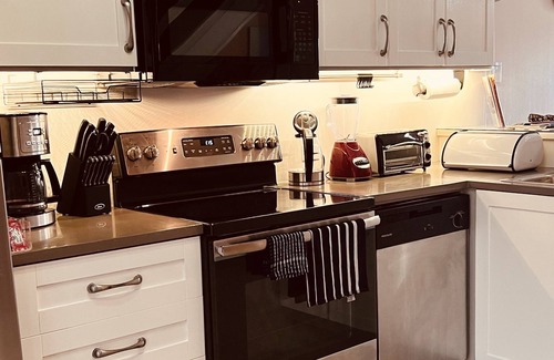 Oranjestad-West Apartment | Eagle Beach Condominiums Melon