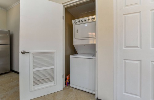 Gold Coast Apartment | Experience the best of Aruba in our Gold Coast Apartment!