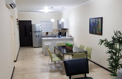 Malmok House | Gold Coast - Beautiful 2 Bedroom/2 Bathroom Town House