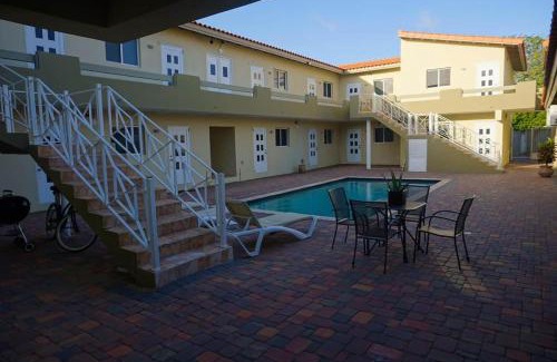 Oranjestad Apartment | Hacienda Apartments near the beach
