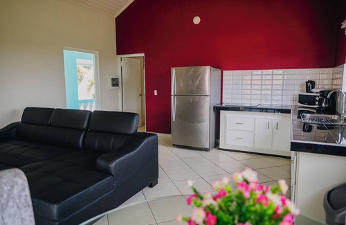 Noord Apartment | Impressive 1-bedroom apartment 3 km from Eagle beach