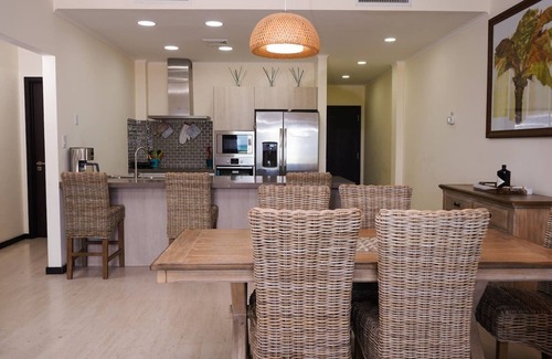 Oranjestad-West Apartment | Luxury Apartment Steps from Eagle Beach