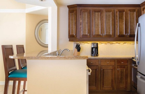 Palm Beach Condo | MARRIOTT ARUBA SURF CLUB- 3 BEDROOM-PLATINUM OWNER DIRECT- VERIFIED RESERVATION