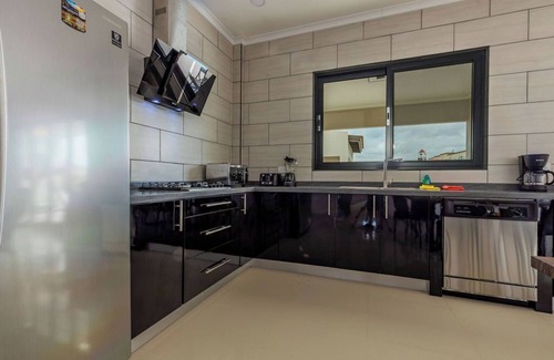 Palm Beach Villa | NEW 6BR Villa w/Pool across street @ PalmBeach