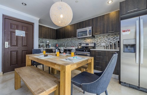 Washington Resort | Palm Aruba Condos