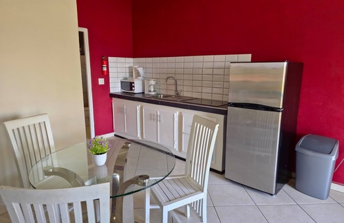 Noord Apartment | Perfect 1 Bedroom Apartment 3 km from Eagle beach