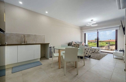 Kamay Apartment | Spectacular one bedroom apartment in gold coast