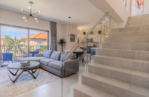 Gold Coast Apartment | Stunning Condo in Luxe Resort Azzurro by Bocobay