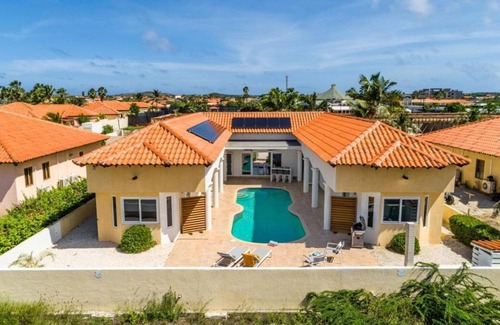 Kamay Villa | Villa ∙ 4 bedrooms ∙ 8 guests
