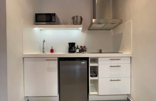 Oranjestad Apartment | WALK IN JUST 3 MIN TO THE BEACH FROM LAGOON STUDIO # 1