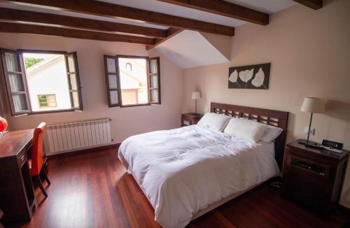 Liandres Apartment | Ático con piscina junto a Comillas y Playa de Oyambre