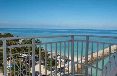 Aruba Resort | 1 Bedroom Villa ~ Divi Phoenix ~ Beach Front Resort ~ Pools ~ Fine Dining