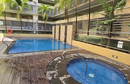 Pasay Condo | 150 Newport Skyline Serenity/Minutes from Airport