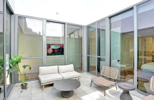 West Avenue House | 17WEST Spacious 3BR Apartment with Balcony -516