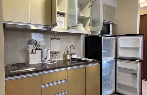 Pinagsama Condo | 1BR Condo w/Great View Near Venice Canal & BGC