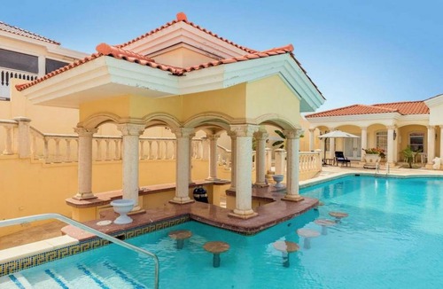 Malmok Apartment | 200 m² Studio flat ∙ 2 bedrooms ∙ 4 guests