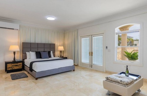 Malmok Apartment | 200 m² Studio flat ∙ 2 bedrooms ∙ 4 guests