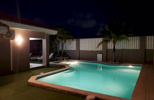 Washington Villa | 200 m² Villa ∙ 3 bedrooms ∙ 6 guests