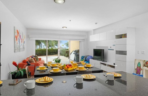 Oranjestad-West Condo | 2BDR ground floor Condo with Terrrace!