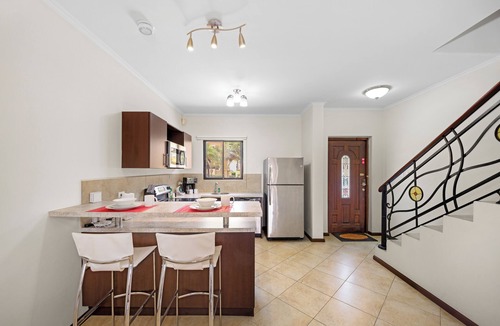 Gold Coast House | 2BR Townhome w/Balcony! *near Aruba beaches*