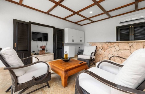 Oranjestad Villa | 3BR Villa Serene Grace w/Private Pool by Bocobay